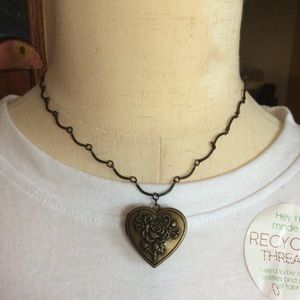 Brass Tone Metal Heart Locket Necklace, Pre-owned